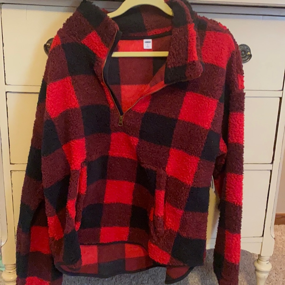 Old Navy pullover